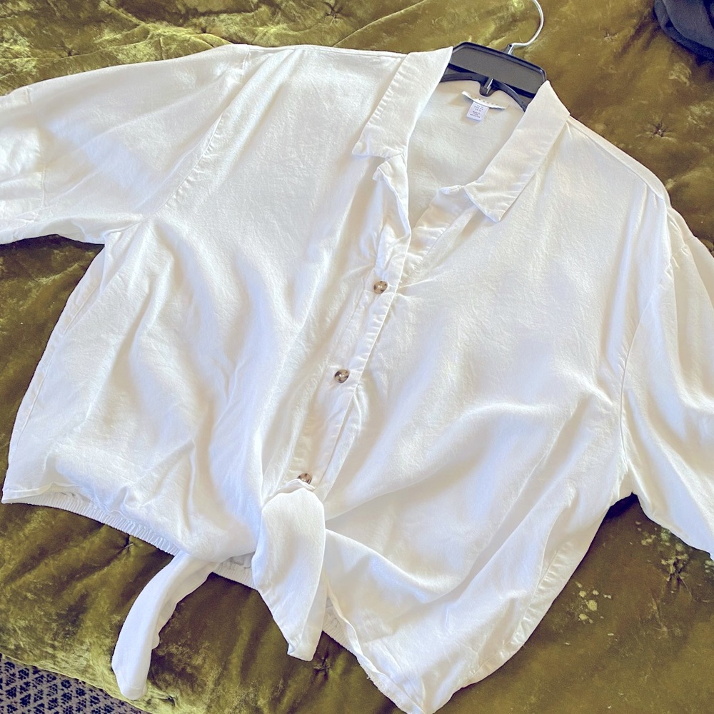 Cropped button down top with front tie